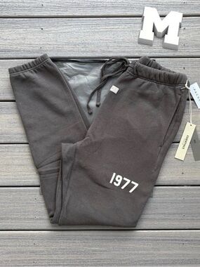 Essentials cuffed sweatpants Iron 1977 Fear Of God